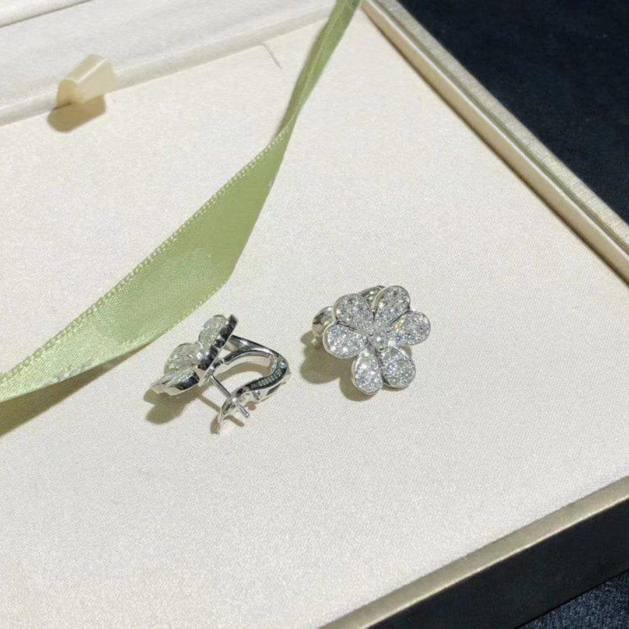 [Rose Jewelrys]FRIVOLE SILVER FLOWER DIAMOND EARRINGS