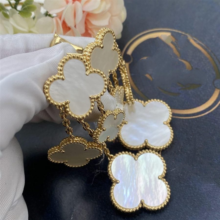 [Rose Jewelrys]CLOVER EARRINGS WHITE MOP 4 MOTIFS GOLD