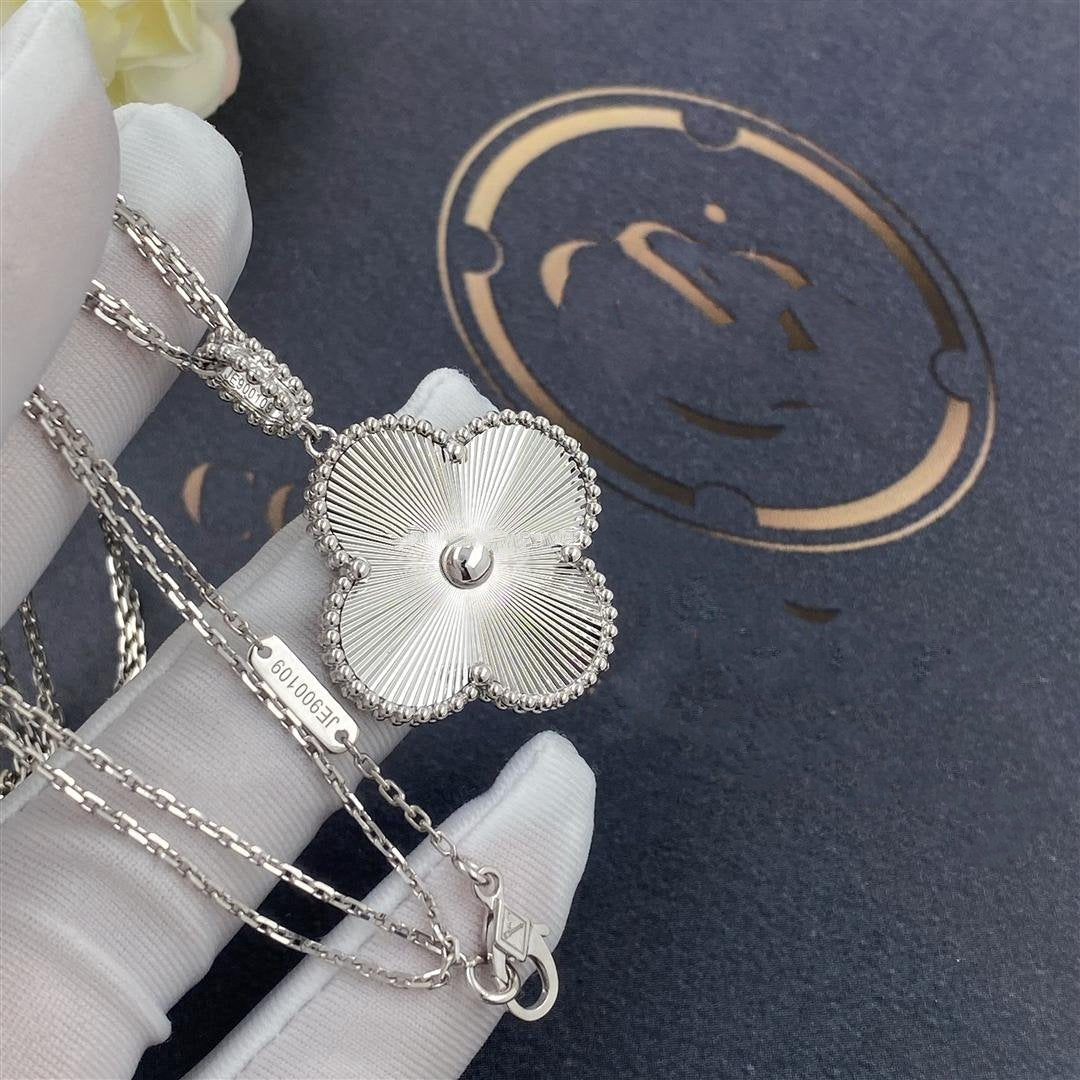 [Rose Jewelrys]CLOVER 25MM SILVER BIG CLOVER NECKLACE