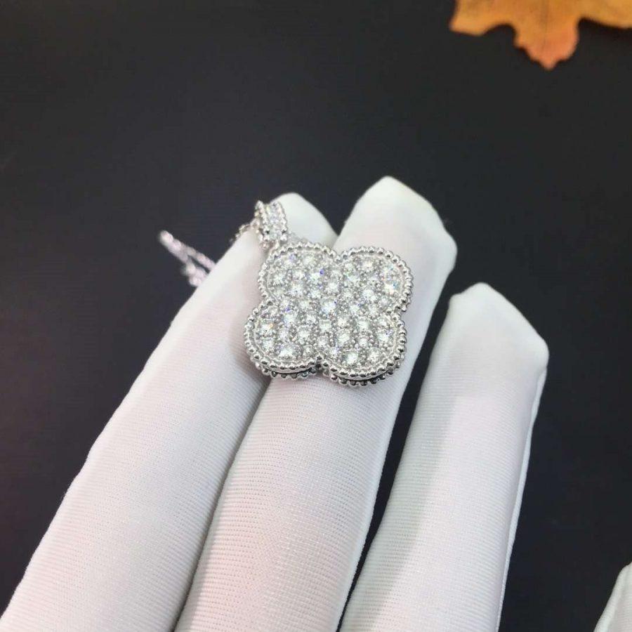 []CLOVER 25MM SILVER FULL DIAMOND BIG CLOVER NECKLACE