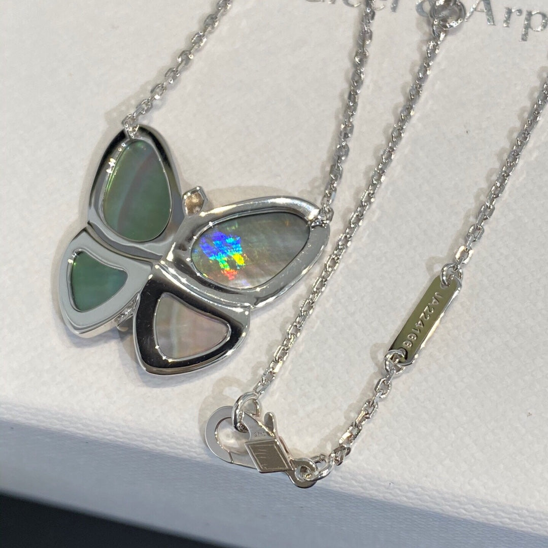 [Rose Jewelrys]LARGE BUTTERFLY SILVER PENDANT DIAMOND NECKLACE