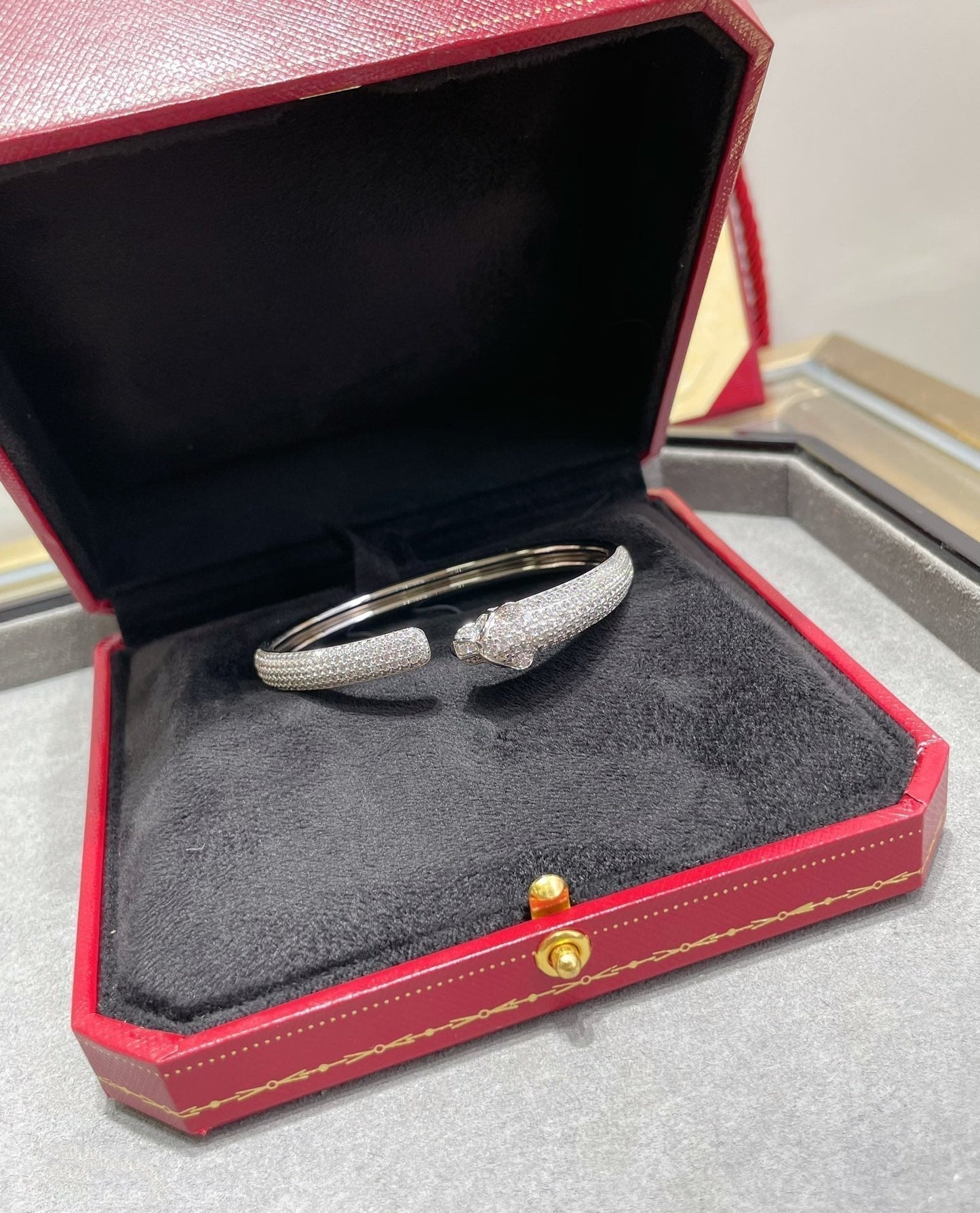 []PANTHERE FULL DIAMOND OPEN BRACELET