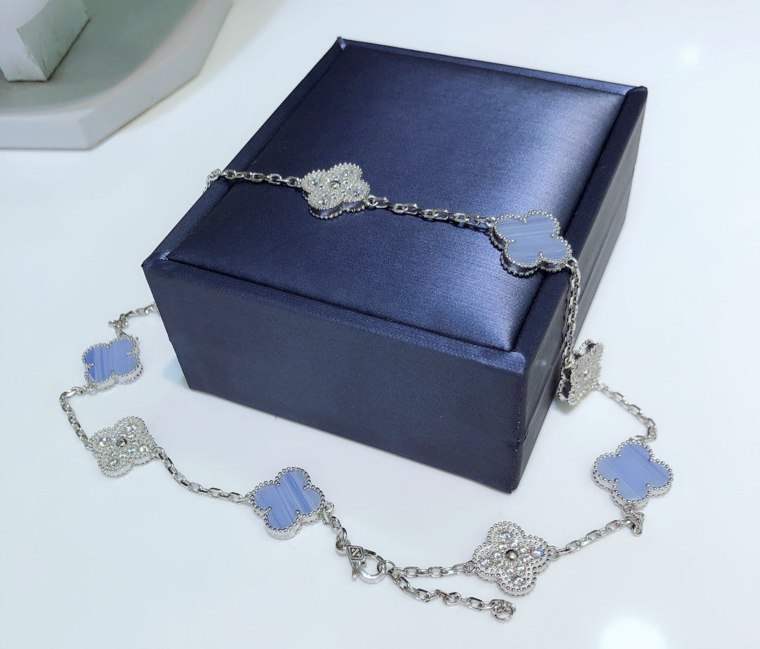 [Rose Jewelrys]CLOVER 10 MOTIFS CHALCEDONY DIAMONDS SILVER NECKLACE