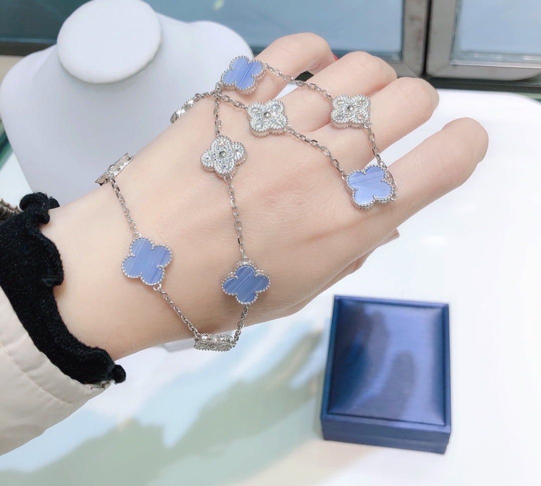 [Rose Jewelrys]CLOVER 10 MOTIFS CHALCEDONY DIAMONDS SILVER NECKLACE