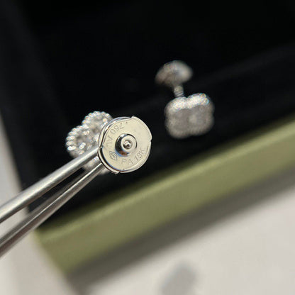 [Rose Jewelrys]CLOVER MINI DIAMOND STUD EARRINGS