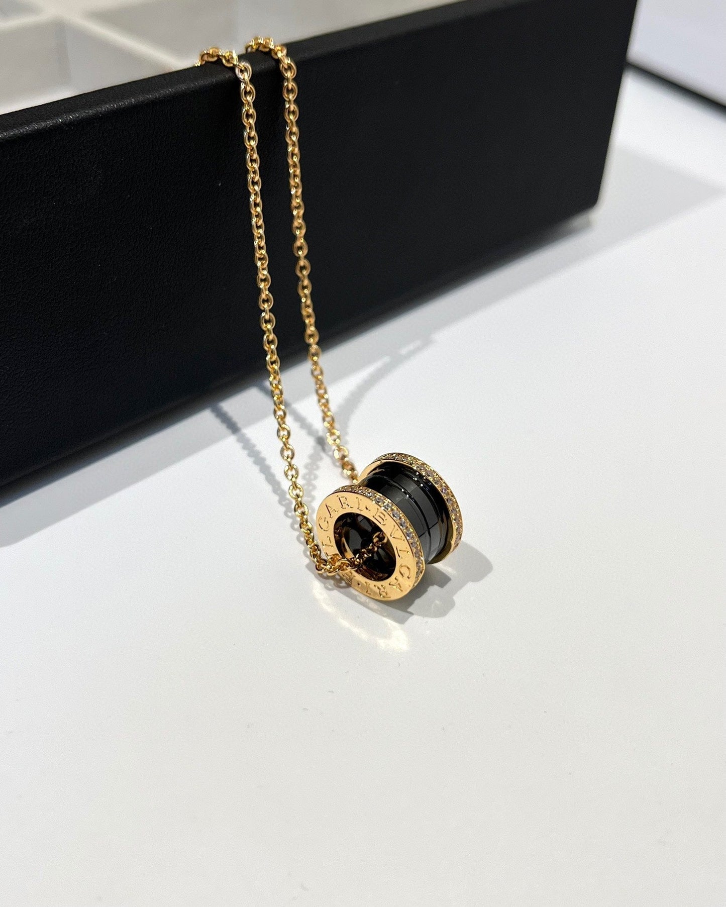 [Rose Jewelrys]ZERO 1 BLACK CERAMIC DIAMOND PINK GOLD NECKLACE